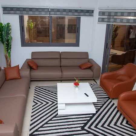 Residence Teranga Immo Luxe Residence Ndoumbe Sylla Дакар Екстериор снимка