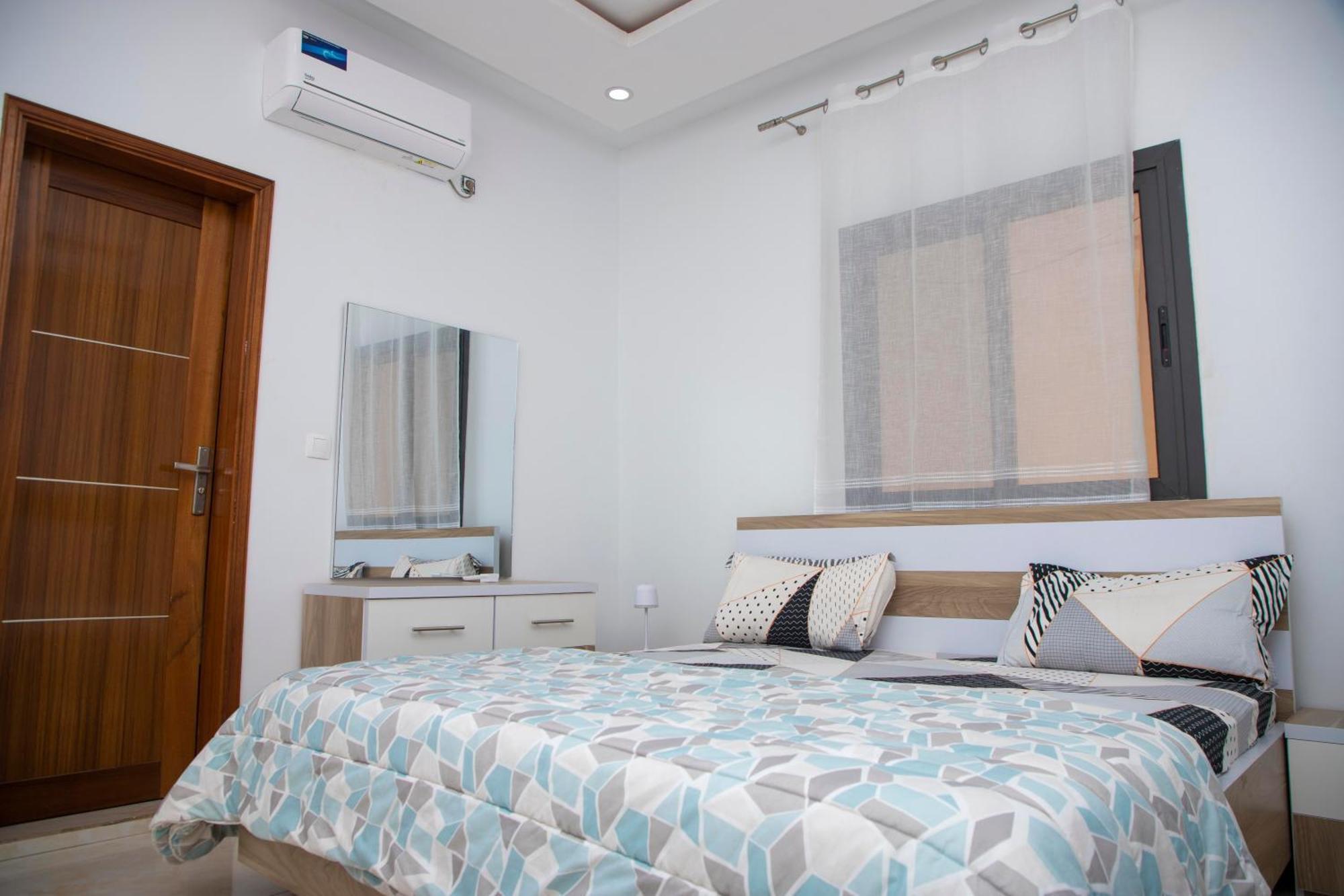 Residence Teranga Immo Luxe Residence Ndoumbe Sylla Дакар Екстериор снимка