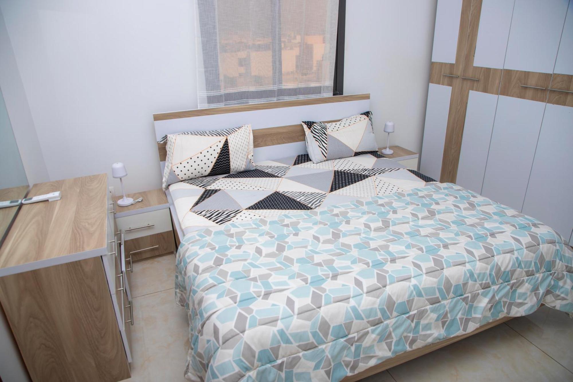 Residence Teranga Immo Luxe Residence Ndoumbe Sylla Дакар Екстериор снимка