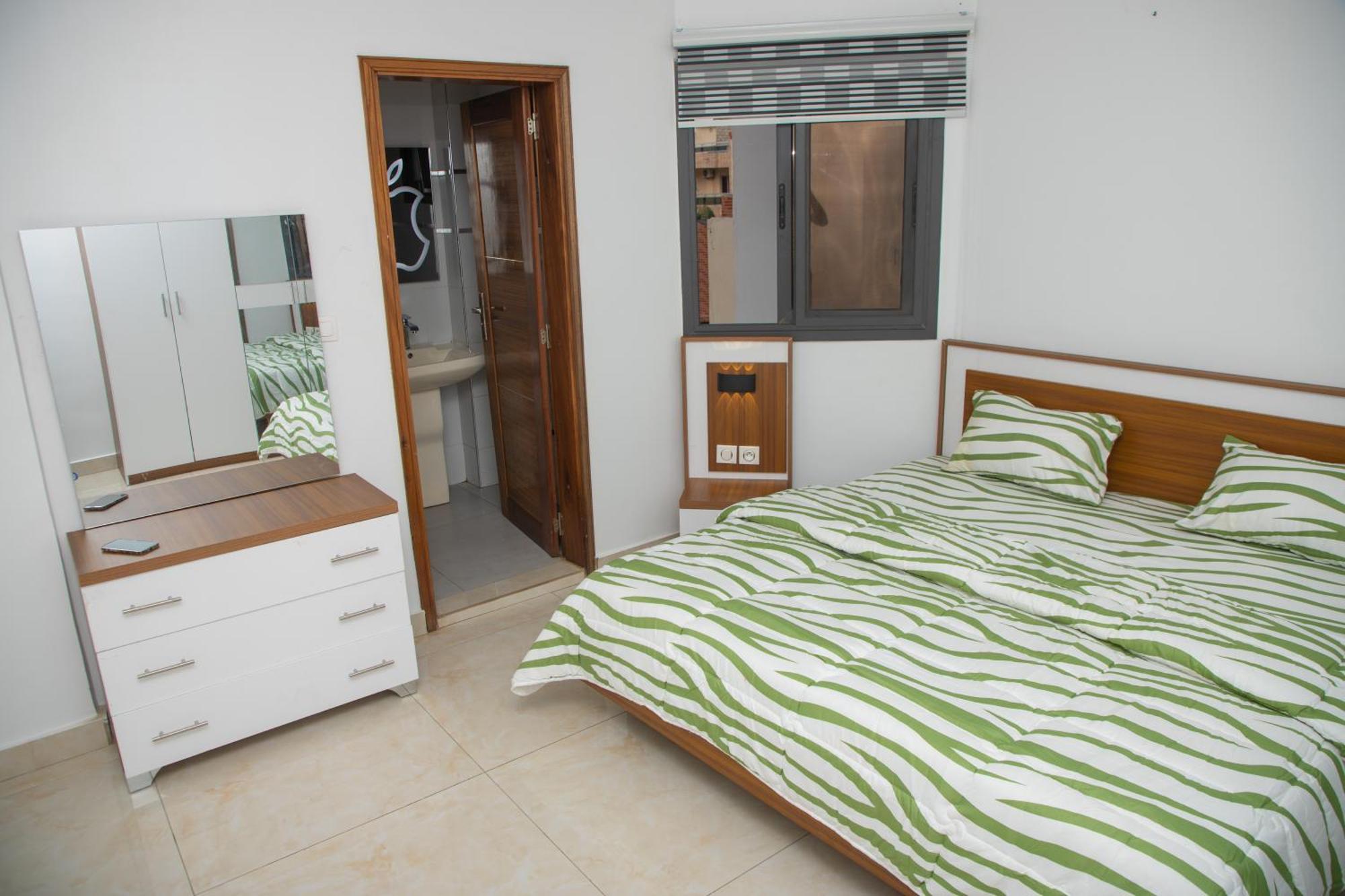Residence Teranga Immo Luxe Residence Ndoumbe Sylla Дакар Екстериор снимка