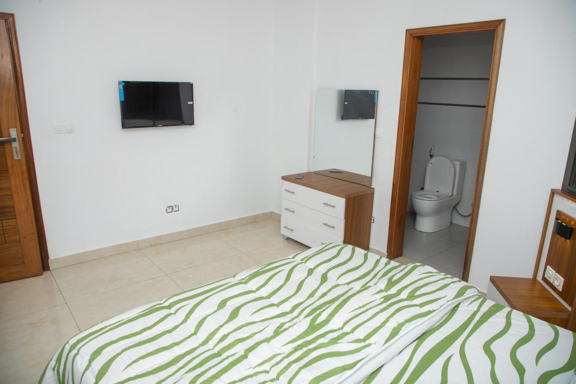 Residence Teranga Immo Luxe Residence Ndoumbe Sylla Дакар Екстериор снимка