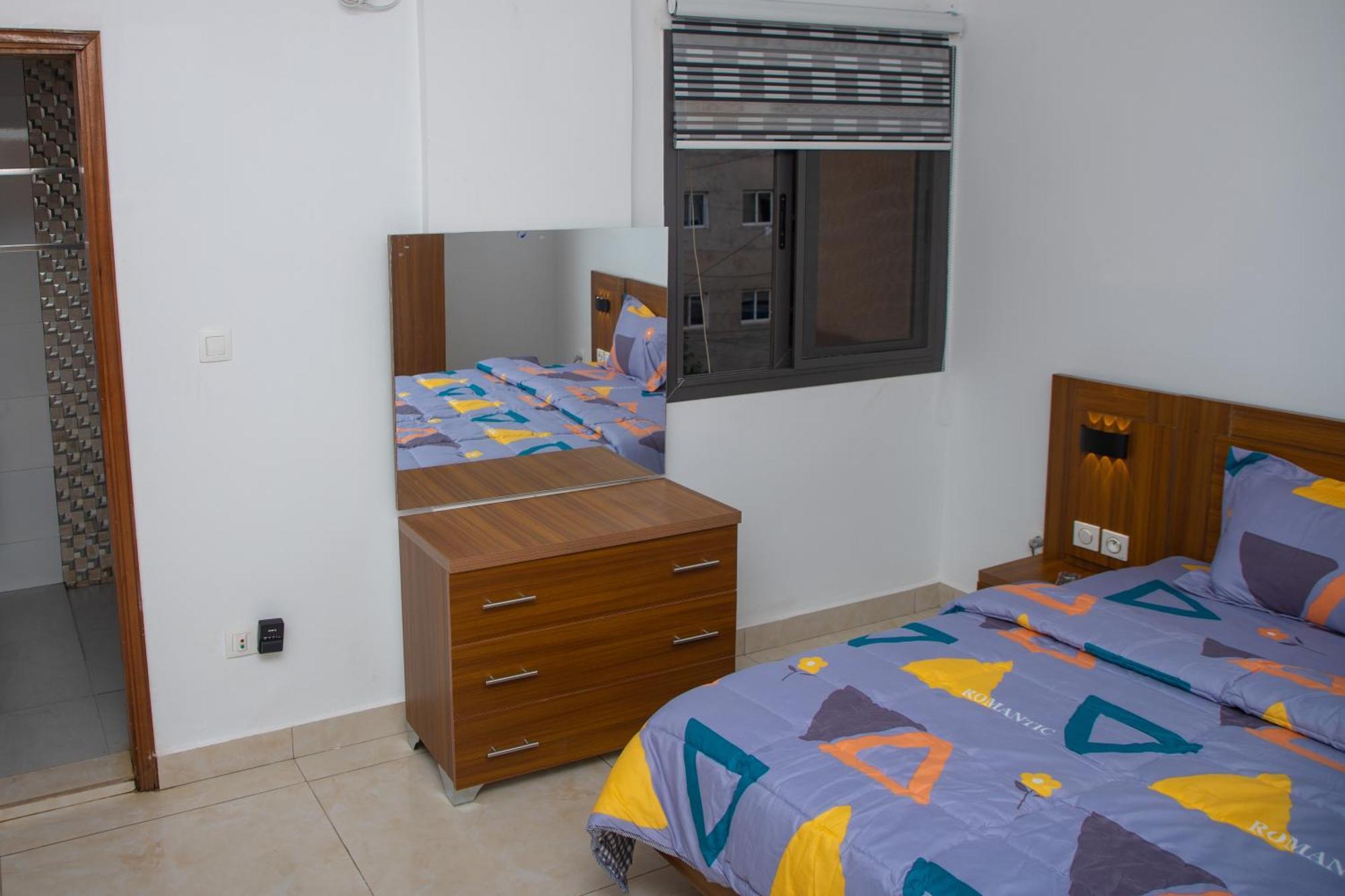 Residence Teranga Immo Luxe Residence Ndoumbe Sylla Дакар Екстериор снимка